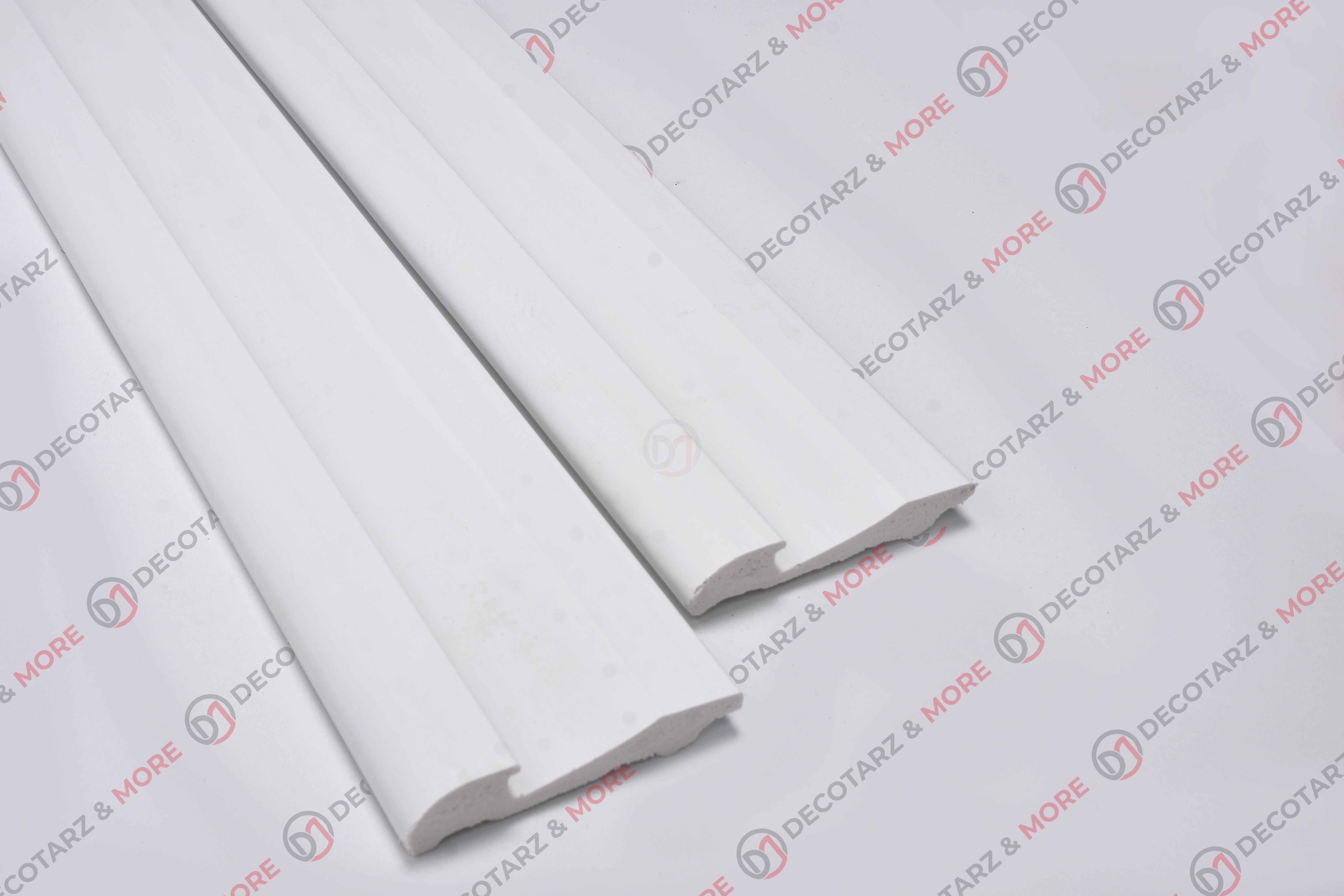 LEDLİ BOYANABİLİR SÜPÜRGELİK 12 CM 